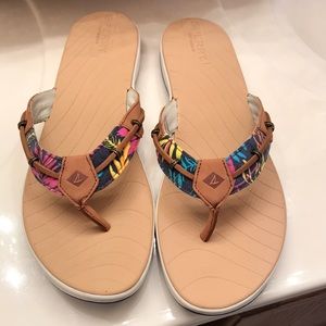 Sperry Top-Sider Flip Flops